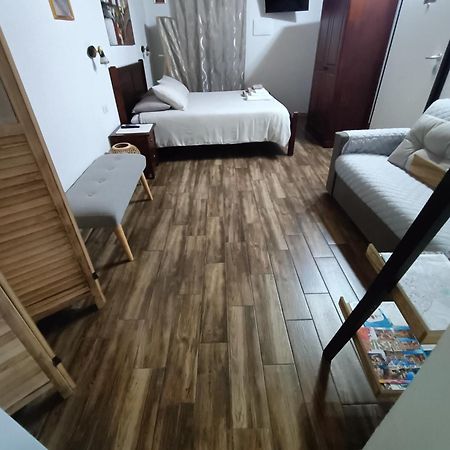 Bed And Breakfast Raggio Di Sole Iglesias Dış mekan fotoğraf
