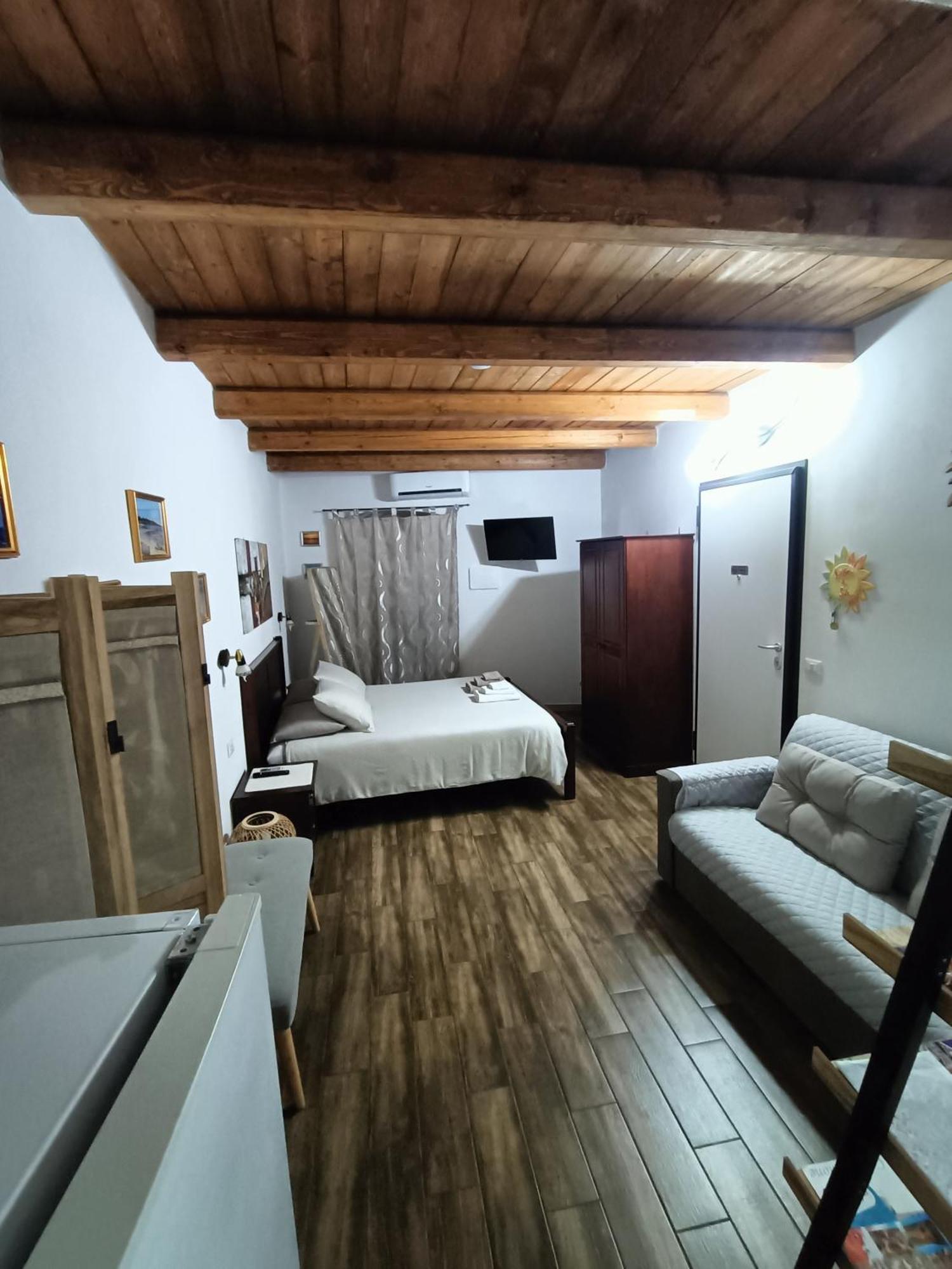 Bed And Breakfast Raggio Di Sole Iglesias Dış mekan fotoğraf