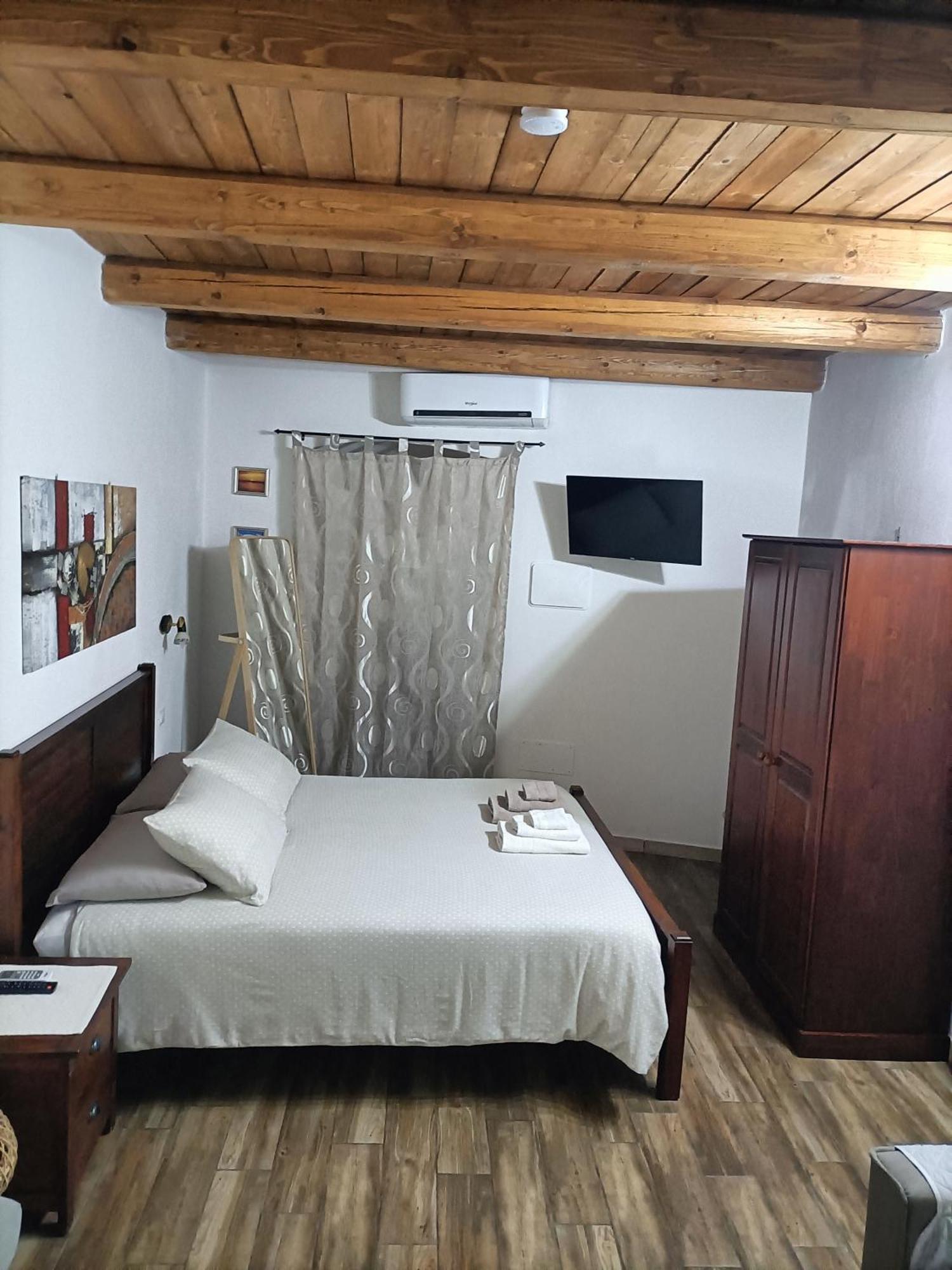 Bed And Breakfast Raggio Di Sole Iglesias Dış mekan fotoğraf