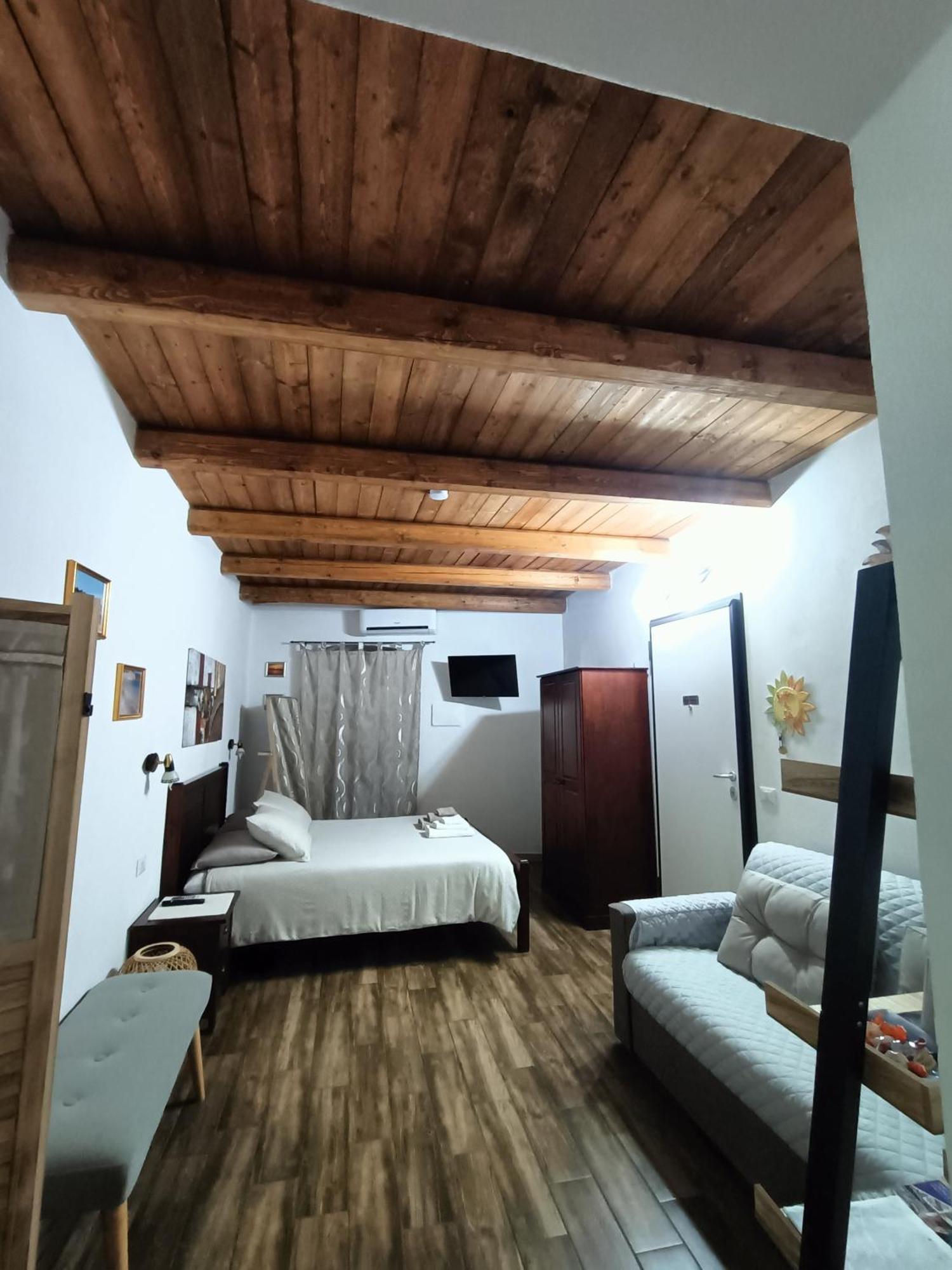 Bed And Breakfast Raggio Di Sole Iglesias Dış mekan fotoğraf