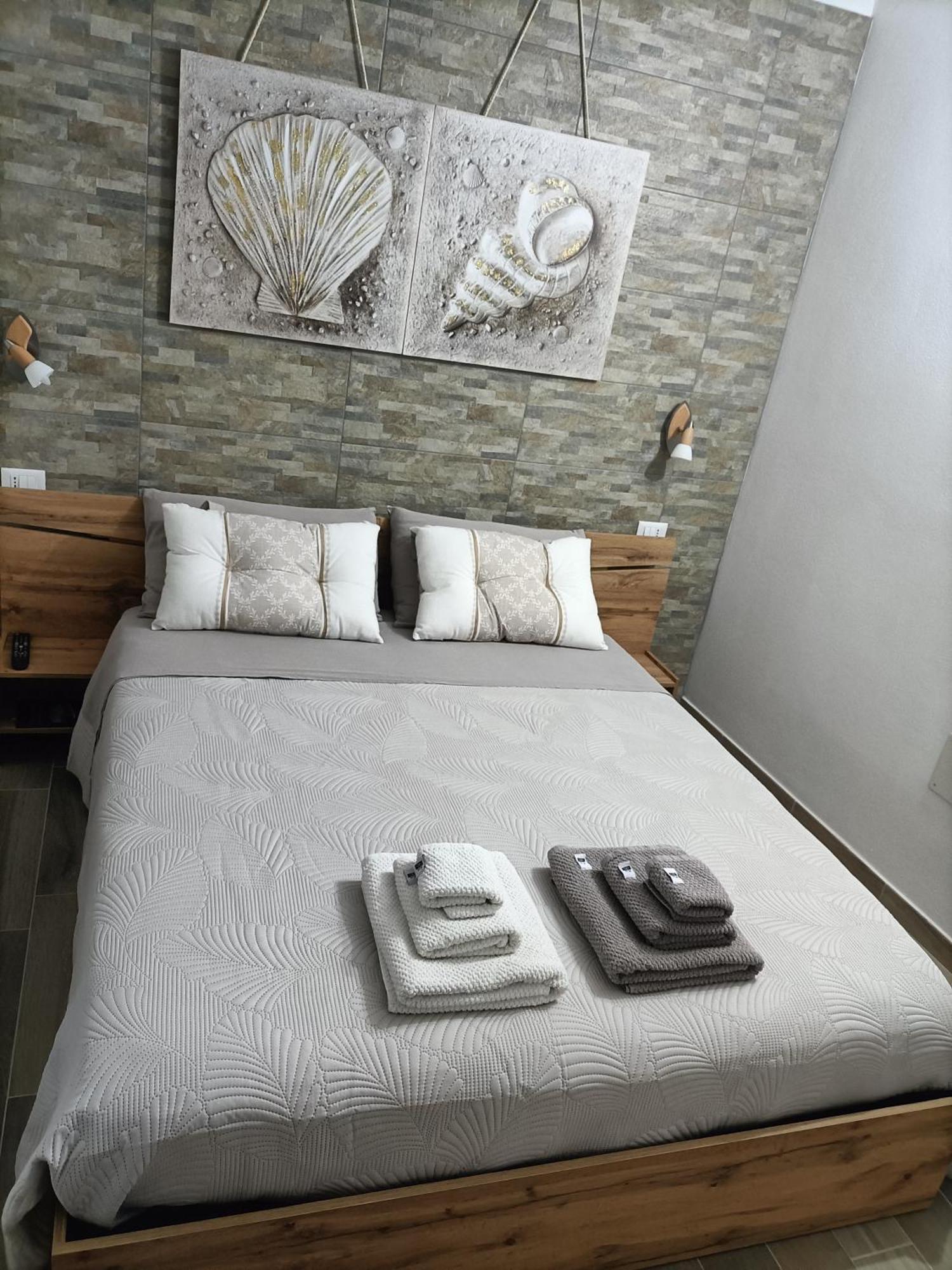 Bed And Breakfast Raggio Di Sole Iglesias Dış mekan fotoğraf