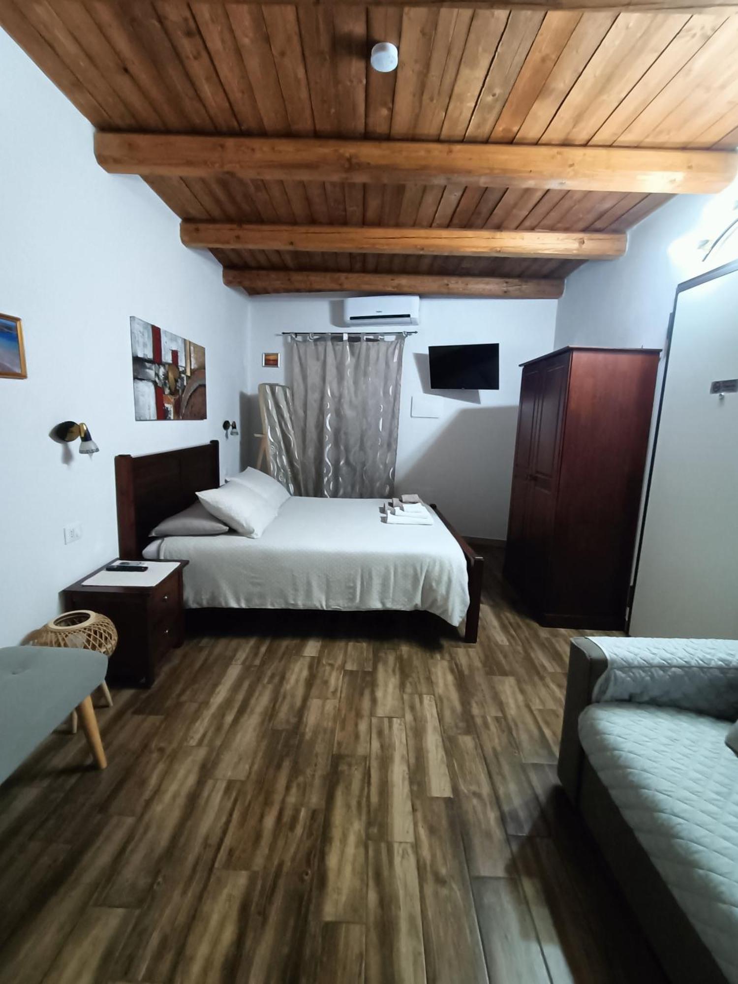 Bed And Breakfast Raggio Di Sole Iglesias Dış mekan fotoğraf