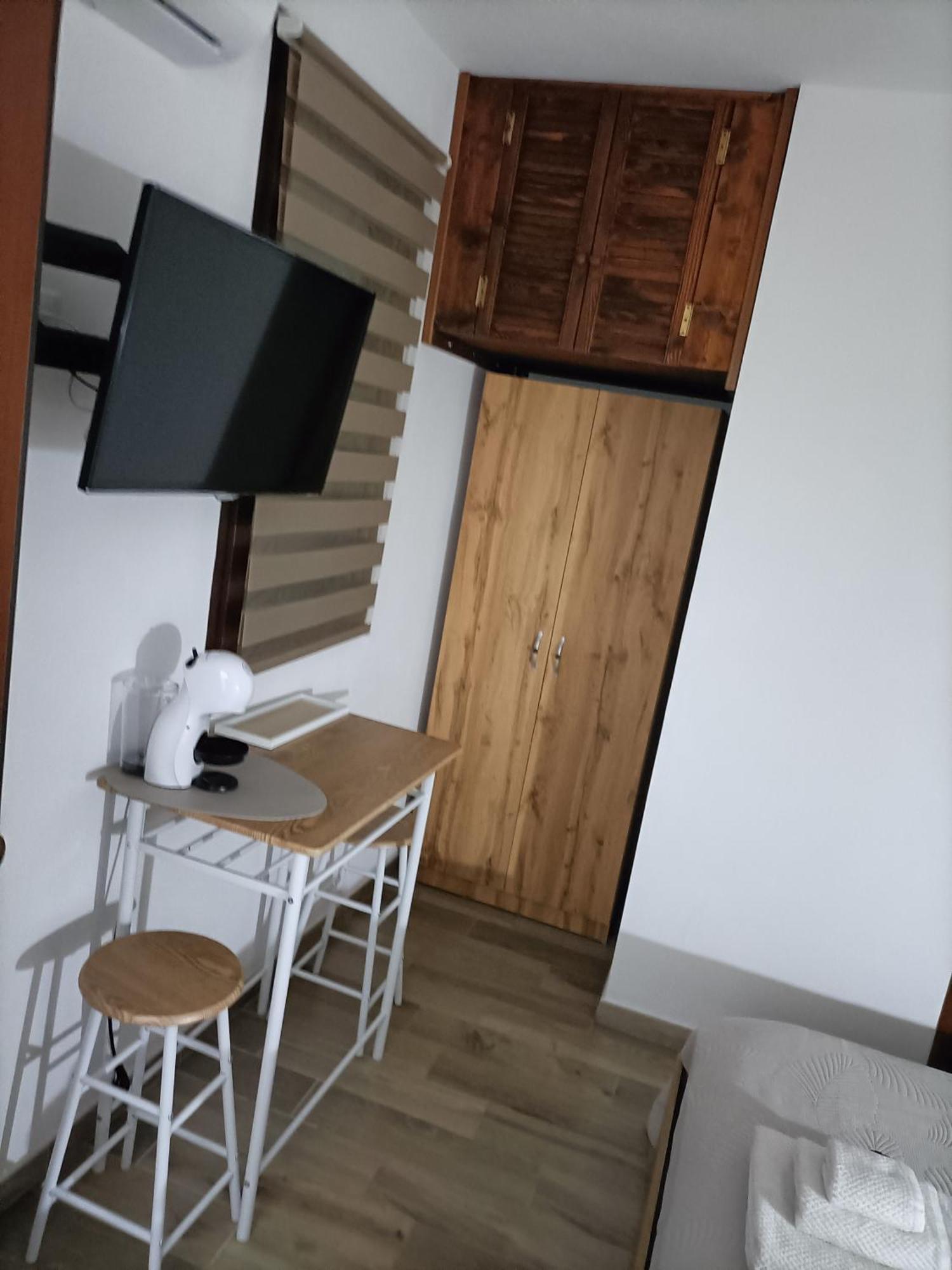 Bed And Breakfast Raggio Di Sole Iglesias Dış mekan fotoğraf