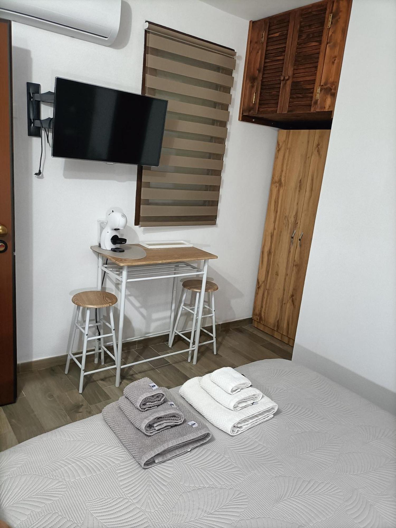 Bed And Breakfast Raggio Di Sole Iglesias Dış mekan fotoğraf