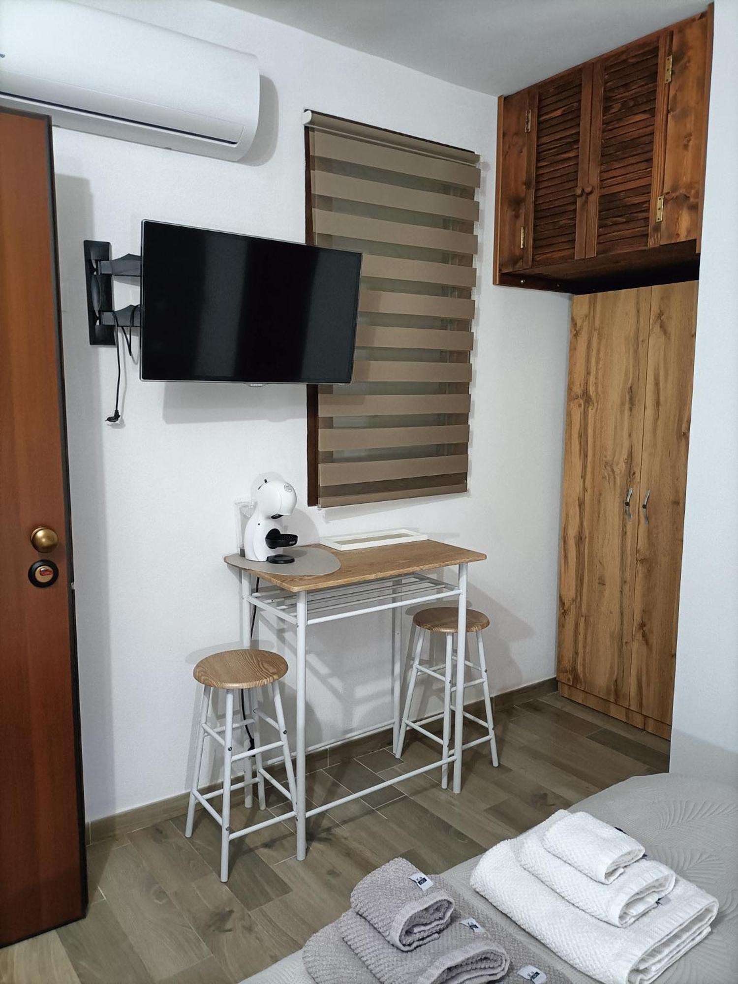 Bed And Breakfast Raggio Di Sole Iglesias Dış mekan fotoğraf